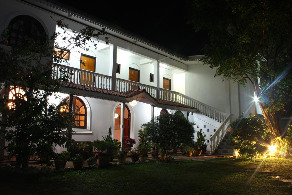 Hideaway Hikkaduwa Exterior foto